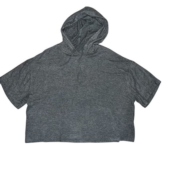 Calme size med hooded short sleeve top - Picture 2 of 9